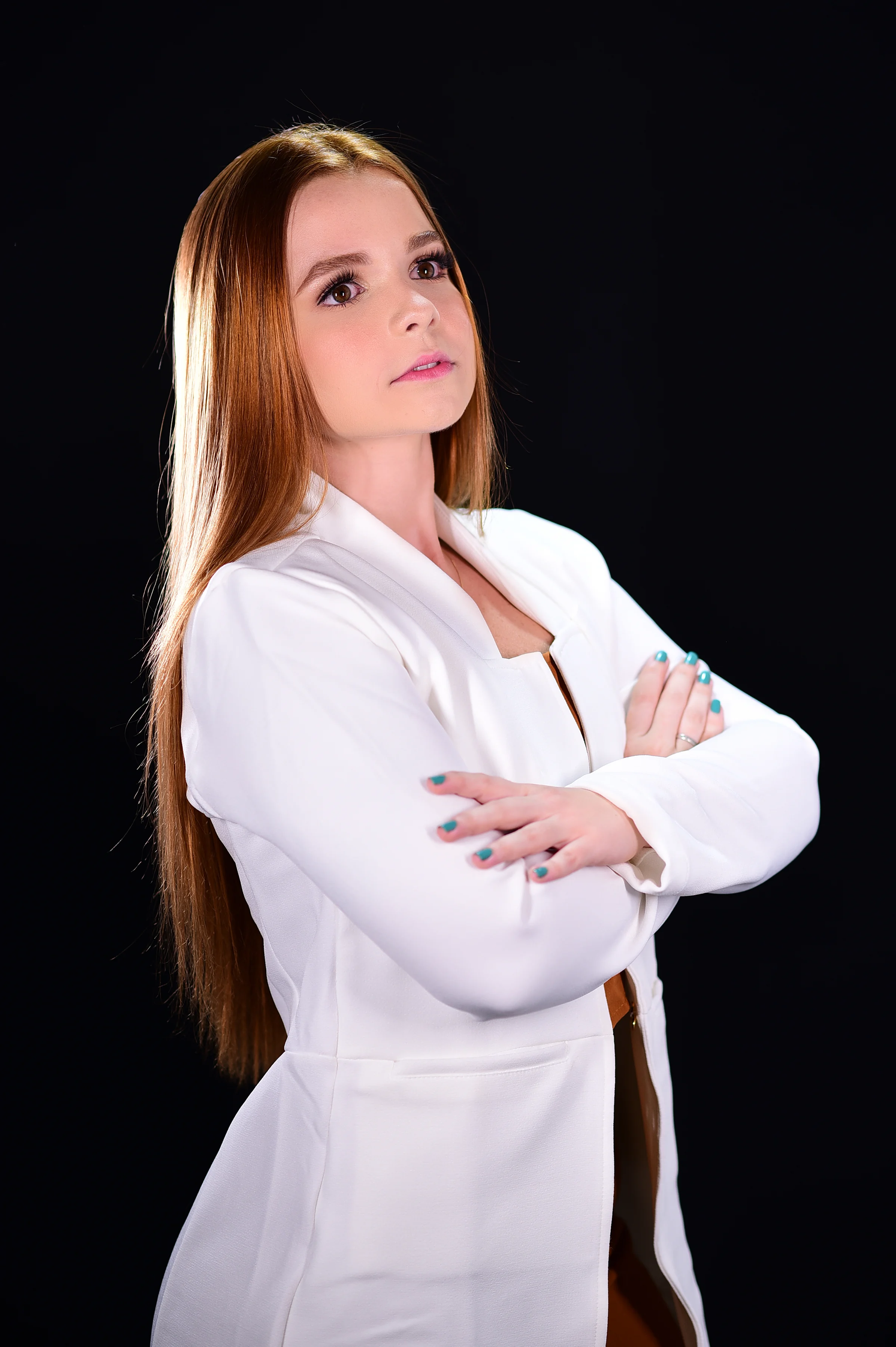Tatiana Alves preparando um plano alimentar individualizado